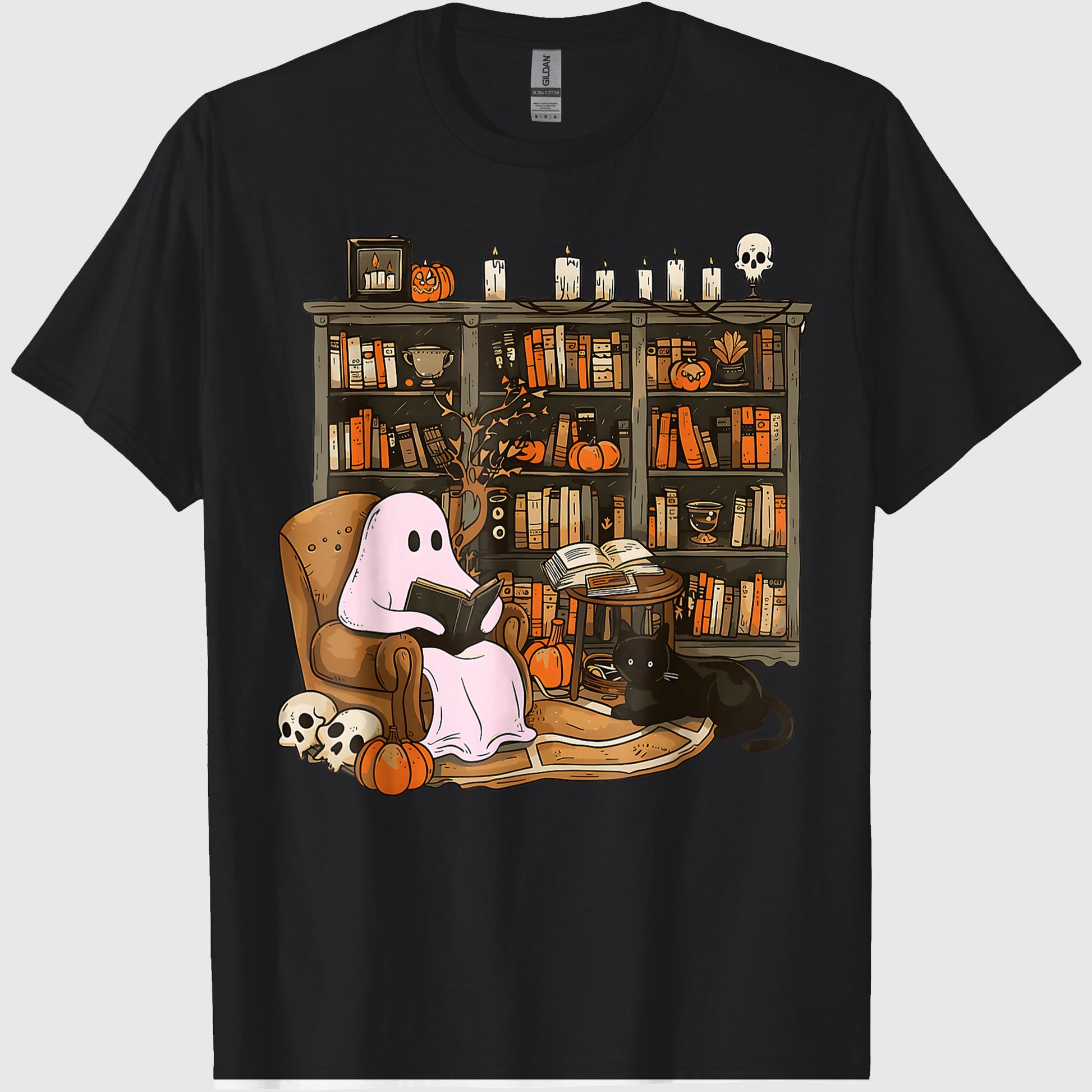 Vintage Ghost Book Reading Pumpkin Gothic Halloween Teachers T-Shirt
