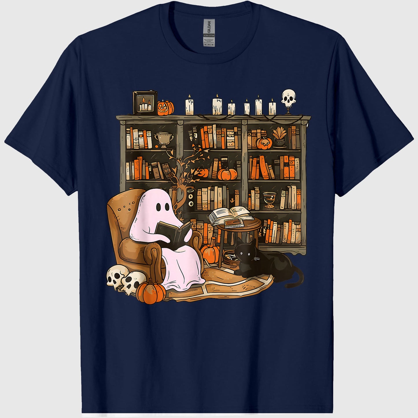 Vintage Ghost Book Reading Pumpkin Gothic Halloween Teachers T-Shirt